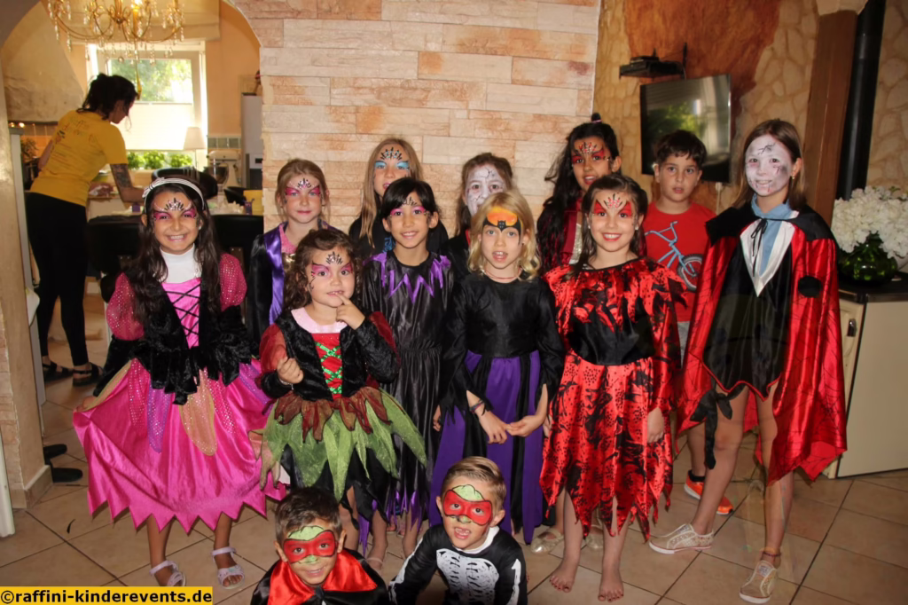 Halloween, Grusel, Hexen Kostueme buchen