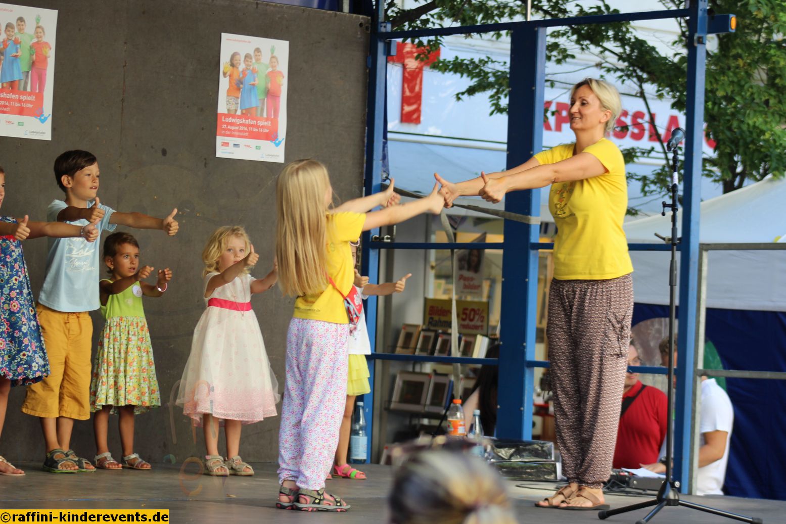Kinder Buehnen Tanzshow Ludwigshafen