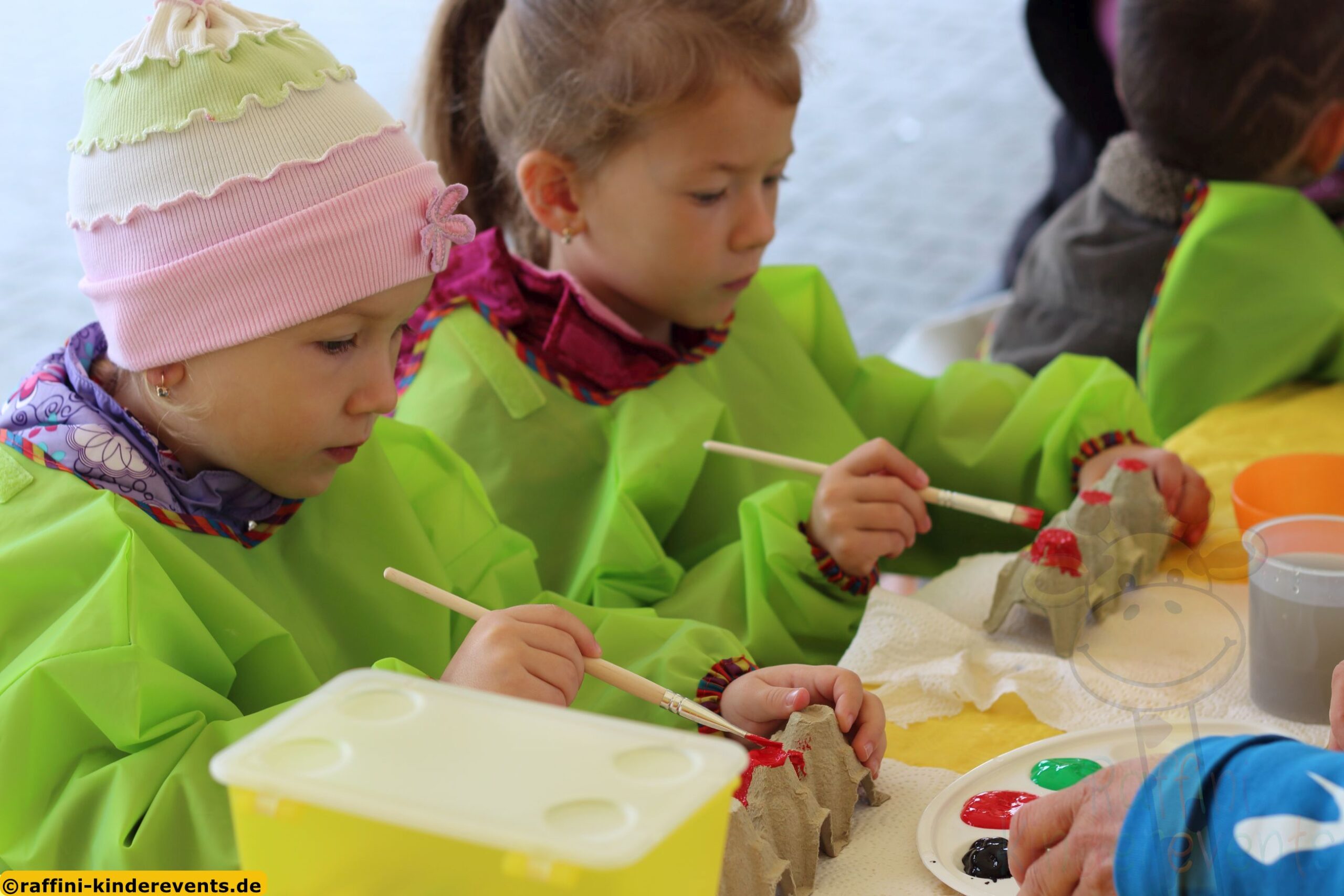 Kreativstation, Recycling Basteln Kinder