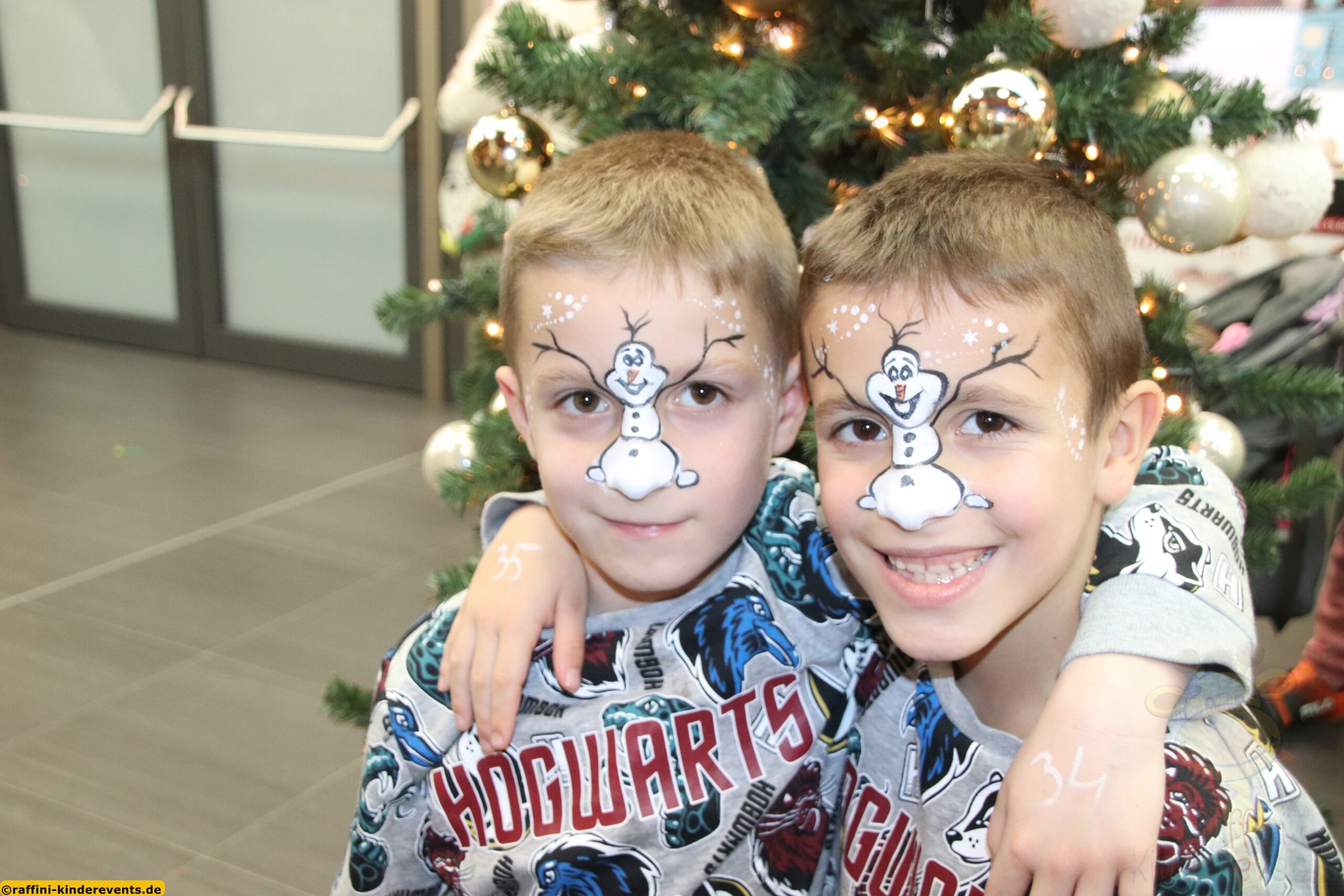 Olaf Weihnachts Kinderschminken REWE Mannheim